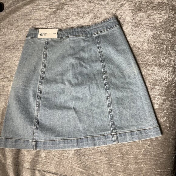 Topshop Moto Women's Light Blue Button Front Denim Mini Skirt 27” Petite NWT - Picture 3 of 10